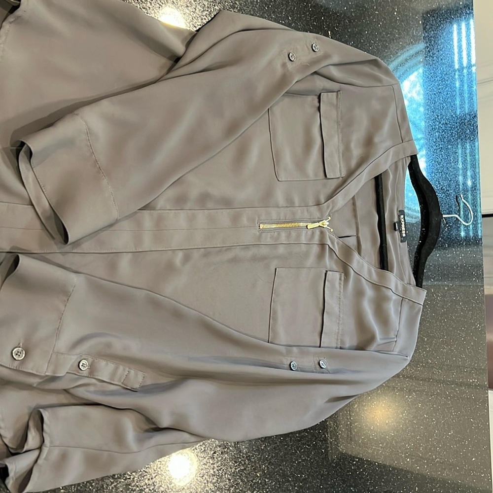 Express zip blouse, gray size medium